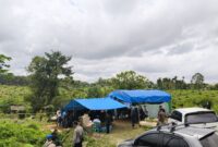 Proses ekshumasi di TPU PTP jalan Randu II Desa Karang Dadi Rimbo Ilir 