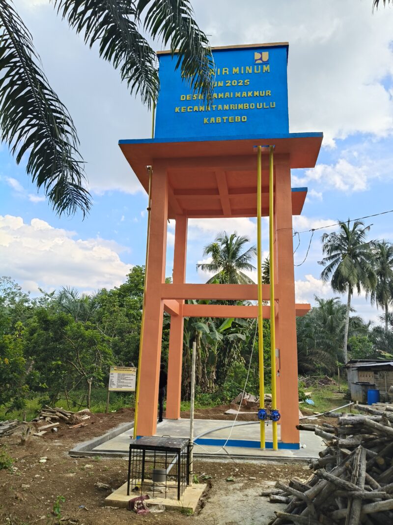 Menara Tower Air Program Pamsimas pokmas TIRTA DAMAI Desa Damai Makmur Kecamatan Rimbo Ulu