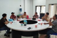 DPP ELANG TIGA JAMBI SAAT RAPAT BERSAMA TIM DI KANTOR SEKRETARIAT - JAMBI