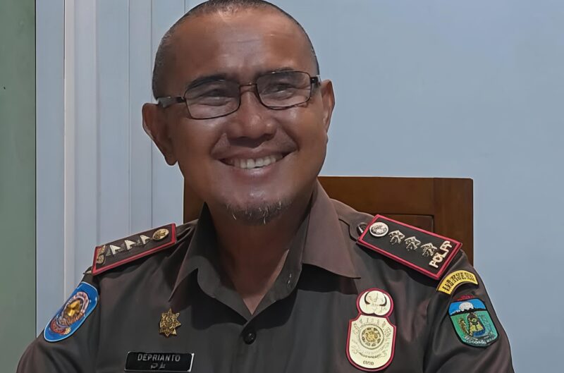 DEPRIANTO KEPALA SATUAN POLISI PAMONG PRAJA KABUPATEN TEBO.