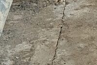 Retak Panjang pada Reged Beton Hibah dari BNPB tahun 2025 senilai Rp20,4 milyar