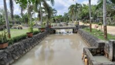 Aliran Sungai di Taman Rivera Park Desa Perintis Tampak Keruh Dan Berlumpur, Akibat Tambang Emas di Hulu Sungai ( Foto : Akun FB Rivera Park)