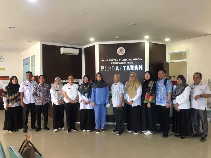 MANAGEMENT RSUD STS TEBO. (sumber : media sosial RSUD STS Tebo )