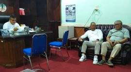 Saudara Shahril R.A Permata Pemerhati Lingkungan Dan Sosial Saat Membuat Laporan Di Dinas Lingkungan Hidup dan Perhubungan Kab.Tebo