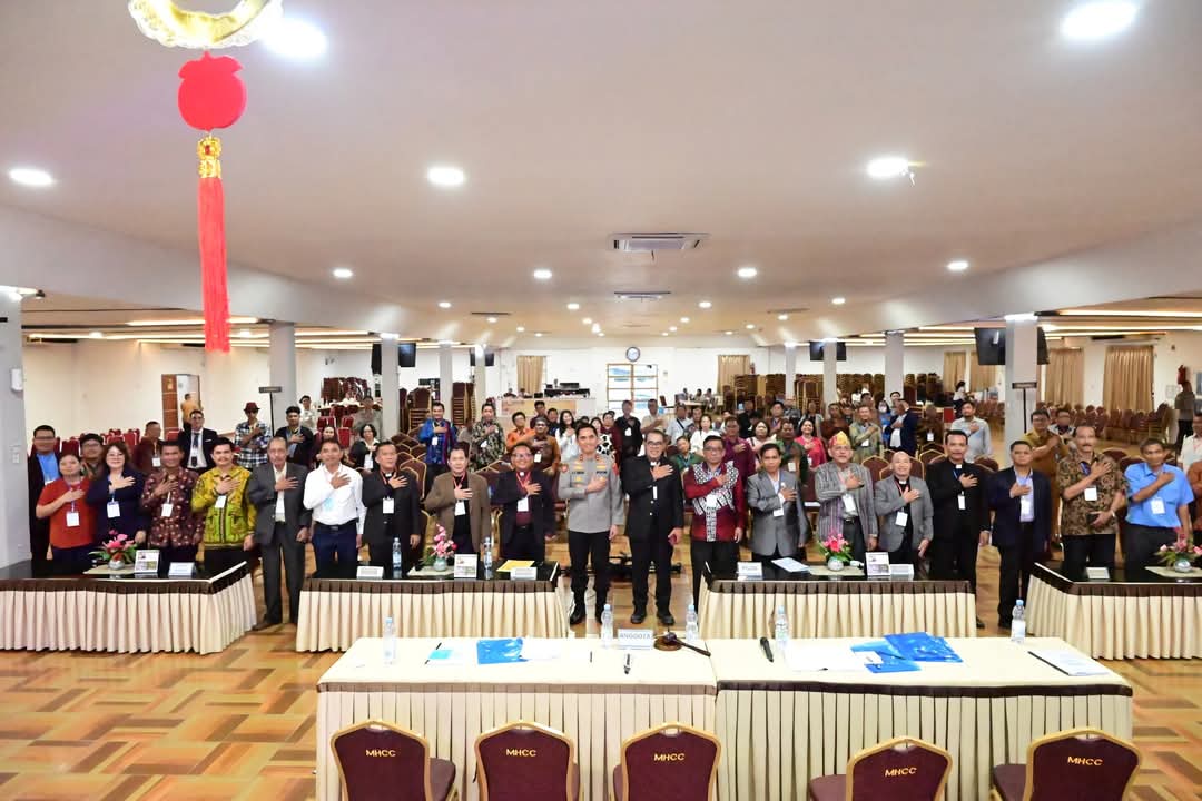 FB_IMG_1772572471757 KAPOLDA JAMBI TURUT HADIRI SIDANG WILAYAH PERSEKUTUAN GEREJA-GEREJA DI INDONESIA WILAYAH JAMBI