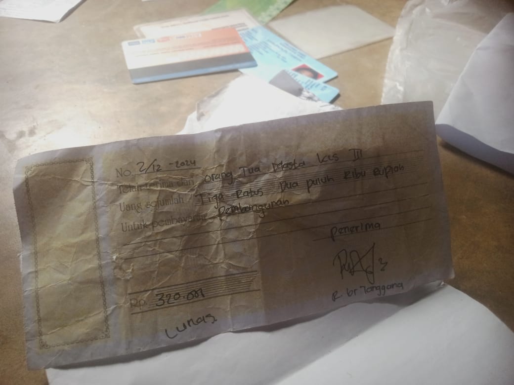 IMG-20260301-WA0019 KEPALA SEKOLAH DAN KOMITE SD NEGERI 116/VIII PEMAYUNGAN DILAPORKAN KE POLRES TEBO