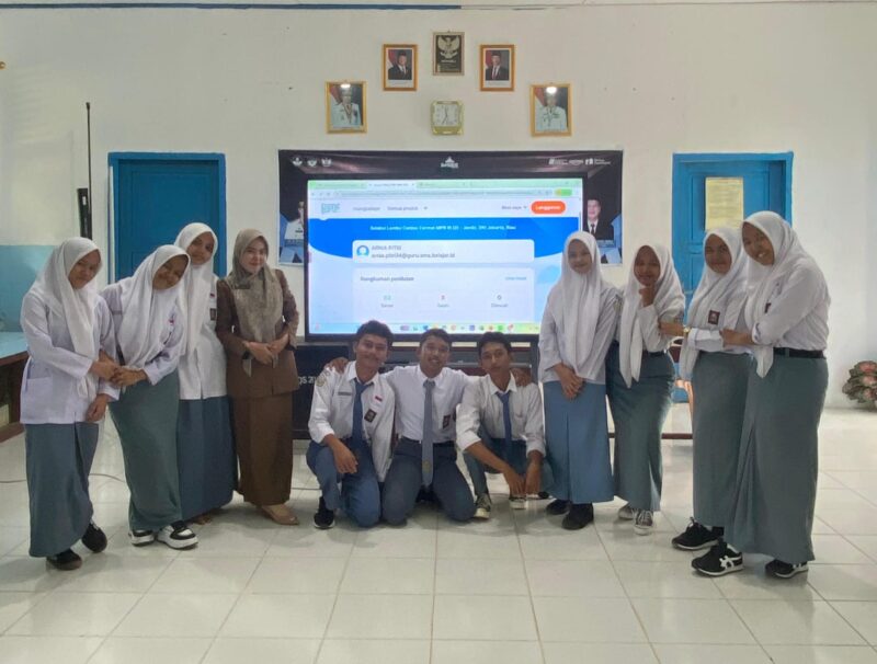 Siswa SMAN 1 Tebo resmi lolos dan akan mewakili Kabupaten Tebo dalam ajang Lomba Cerdas Cermat (LCC) Empat Pilar MPR RI 2026 di tingkat Provinsi Jambi.