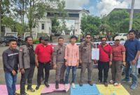 Foto Bersama Kepala Kejaksaan Negeri Tebo Setelah Menerima Berkas Aduan.