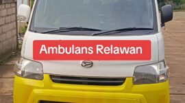 AMBULANCE RELAWAN YANG IKUT ROMBONGAN SAAT BERKAMPANYE CALON KEPALA DESA JAYA MULIA.