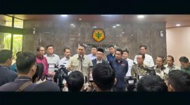 Konfrensi Pers Setelah Selesai Rapat Pembahasan Tentang Anjloknya Harga Sawit Di Petani