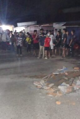 Beton Pondasi e-Parkir di Pasar Sarinah Tebo Dirusak Massa, Penolakan Masyarakat Muncul